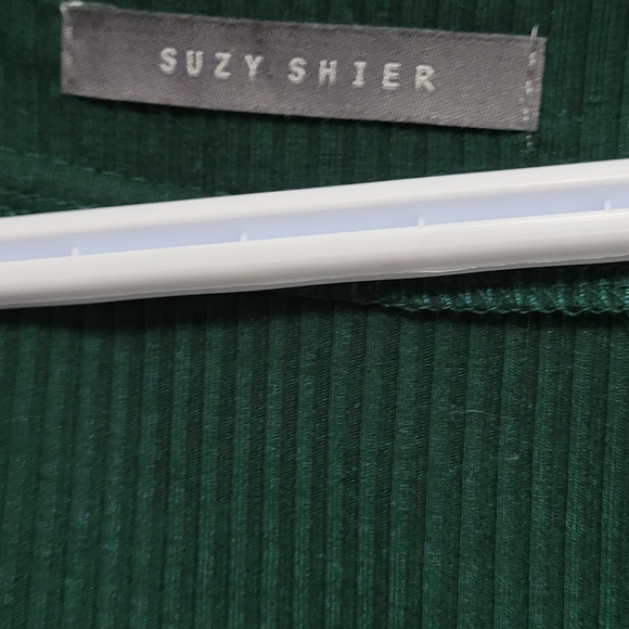 Green Suzy Shier dress - Picture 2 of 3